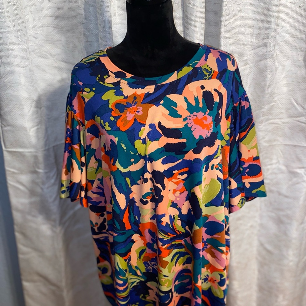 COLORFUL CATO PLUS SIZE TOP